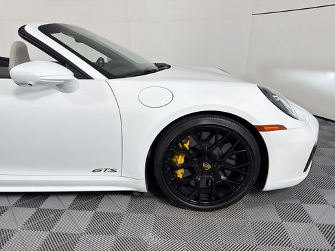 Certified 2022 Porsche 911 Carrera 4 GTS AWD/4WD image 12