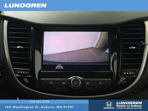 Used 2020 Chevrolet Trax LT w/ Redline Edition FWD image 22