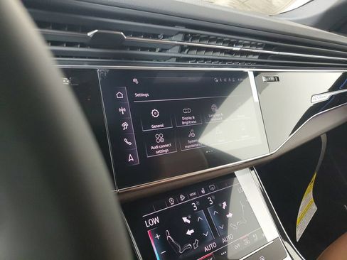 New 2026 Audi Q8 Premium Plus AWD/4WD image 28