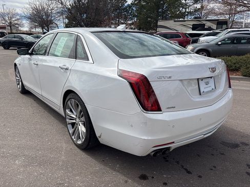 Used 2018 Cadillac CT6 Platinum image 3