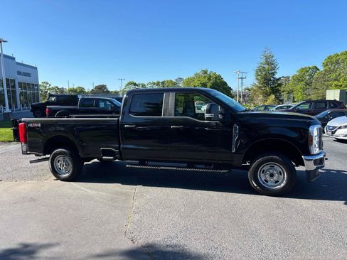 Used 2024 Ford F250 XL w/ Snow Plow Prep Package AWD/4WD image 2