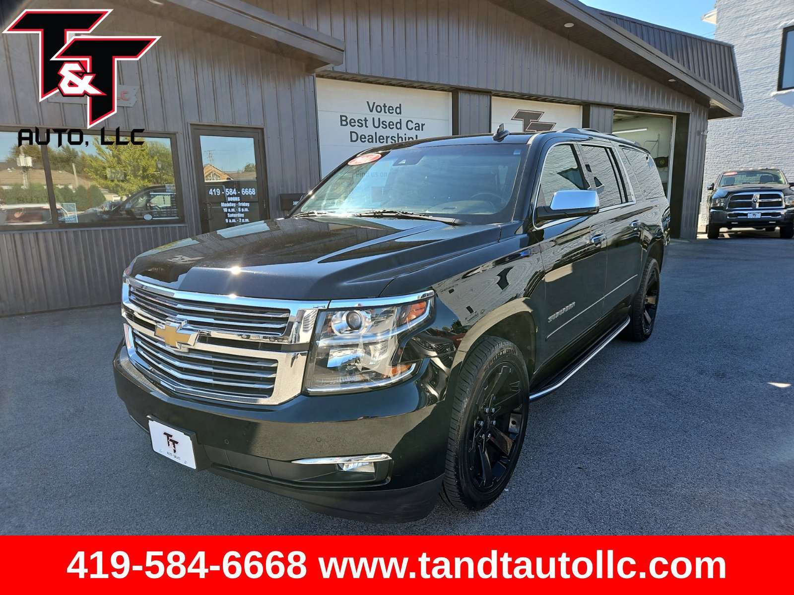 Used 2017 Chevrolet Suburban Premier AWD/4WD image 1