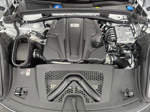 New 2026 Porsche Macan S AWD/4WD image 11
