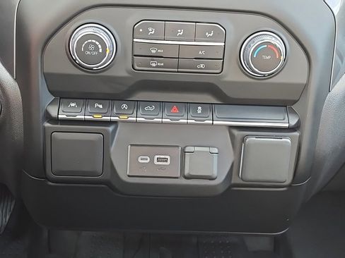 Used 2025 Chevrolet Silverado 1500 W/T w/ WT Safety Package image 17