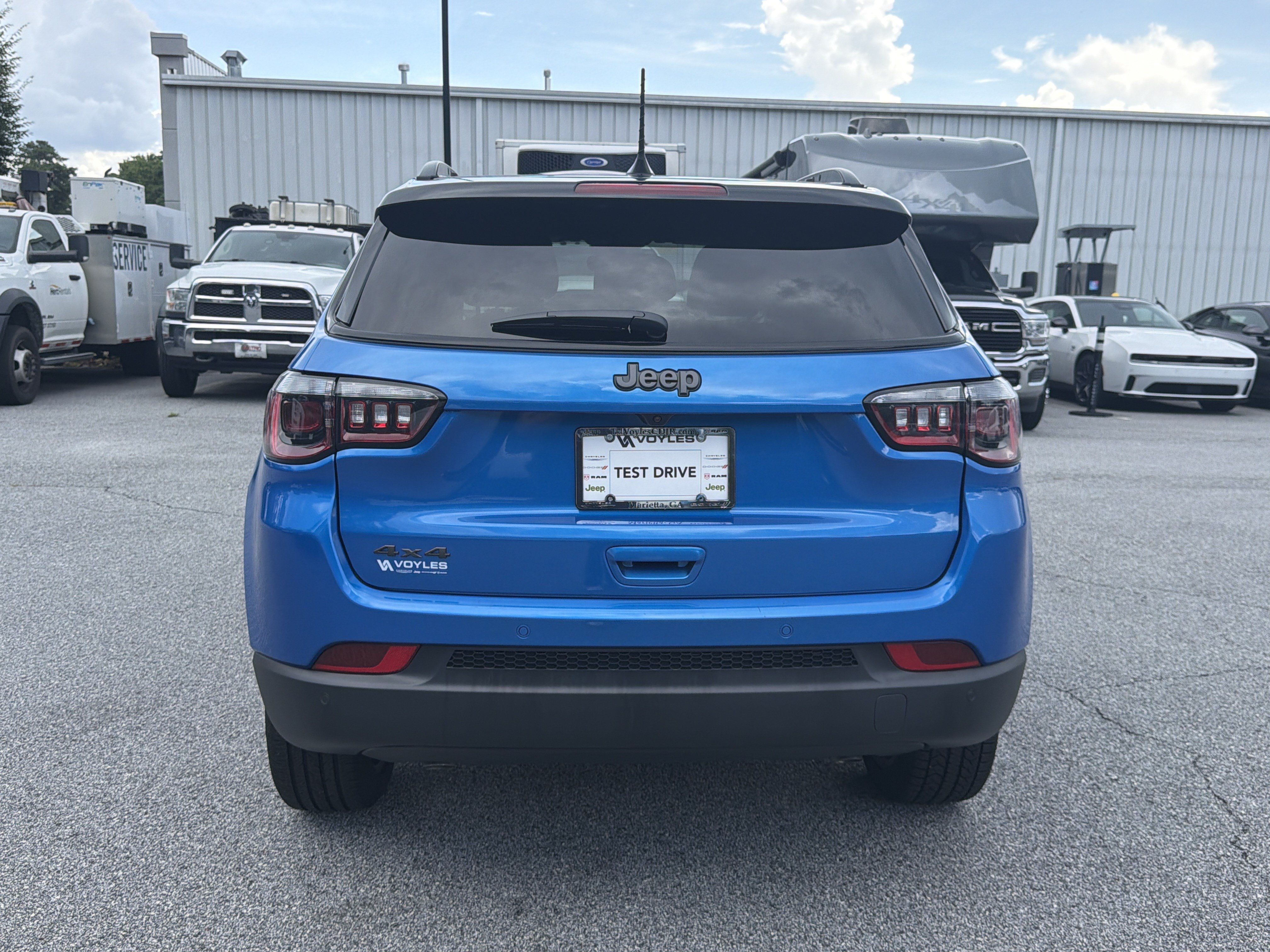 Used 2026 Jeep Compass Limited AWD/4WD image 7