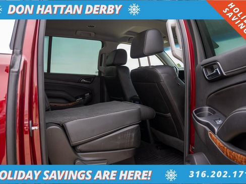 Used 2020 Chevrolet Suburban Premier w/ Max Trailering Package image 22