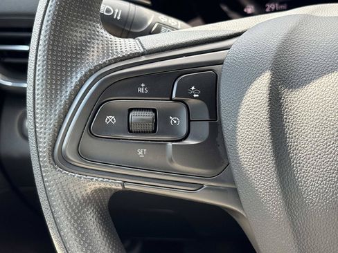 Used 2026 Buick Envista Preferred FWD image 17