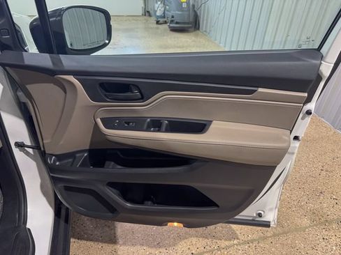 Used 2022 Honda Odyssey EX-L image 28
