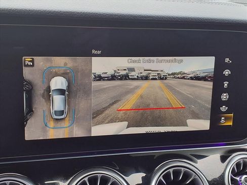 Used 2022 Mercedes-Benz AMG GT 43 image 4