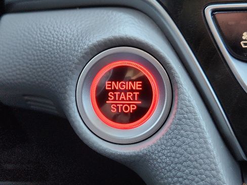 Used 2019 Honda Accord Touring image 20