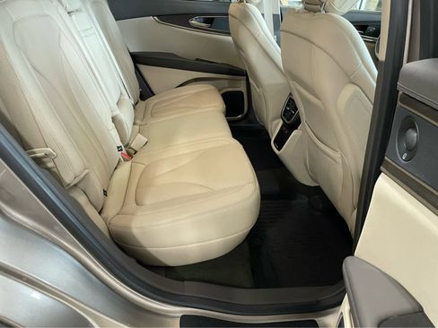 Used 2020 Lincoln Nautilus Reserve w/ Cargo Utility Package image 43