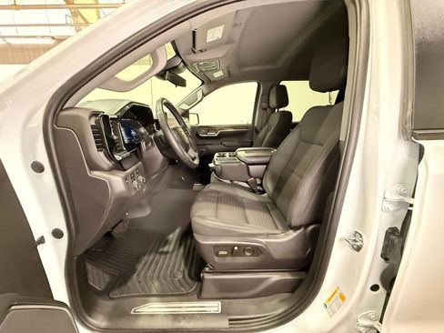 Used 2023 Chevrolet Silverado 1500 LT image 14