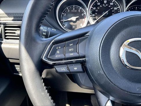 Used 2025 MAZDA CX-5 AWD 2.5 S w/ Preferred Package image 18