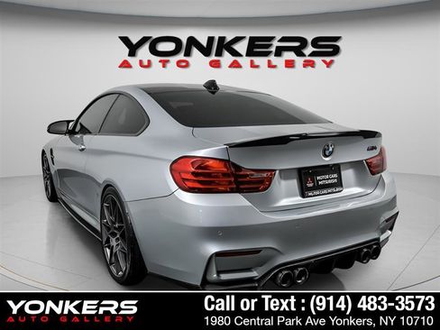 Used 2017 BMW M4 Coupe image 3