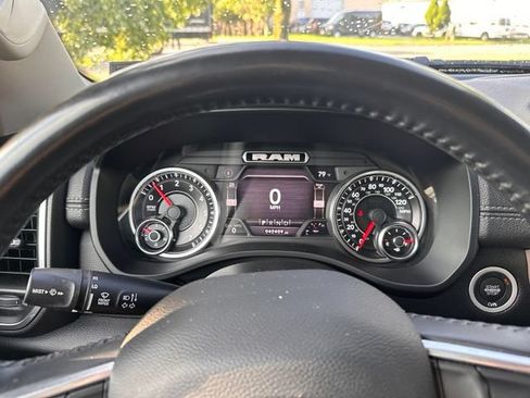 Used 2022 RAM 1500 Laramie AWD/4WD image 22