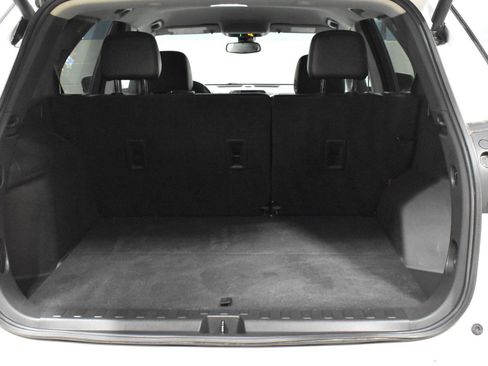 Used 2022 Chevrolet Equinox Premier image 24