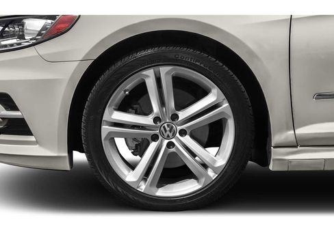 Used 2015 Volkswagen CC R-Line image 12