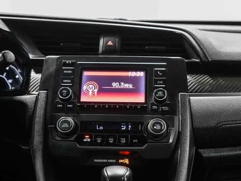 Used 2018 Honda Civic Sport image 14