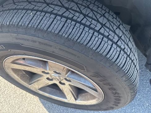 Used 2017 RAM 1500 Express image 6