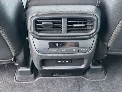 Used 2025 Honda Pilot EX-L image 28