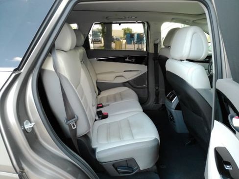 Used 2016 Kia Sorento SX AWD/4WD image 29
