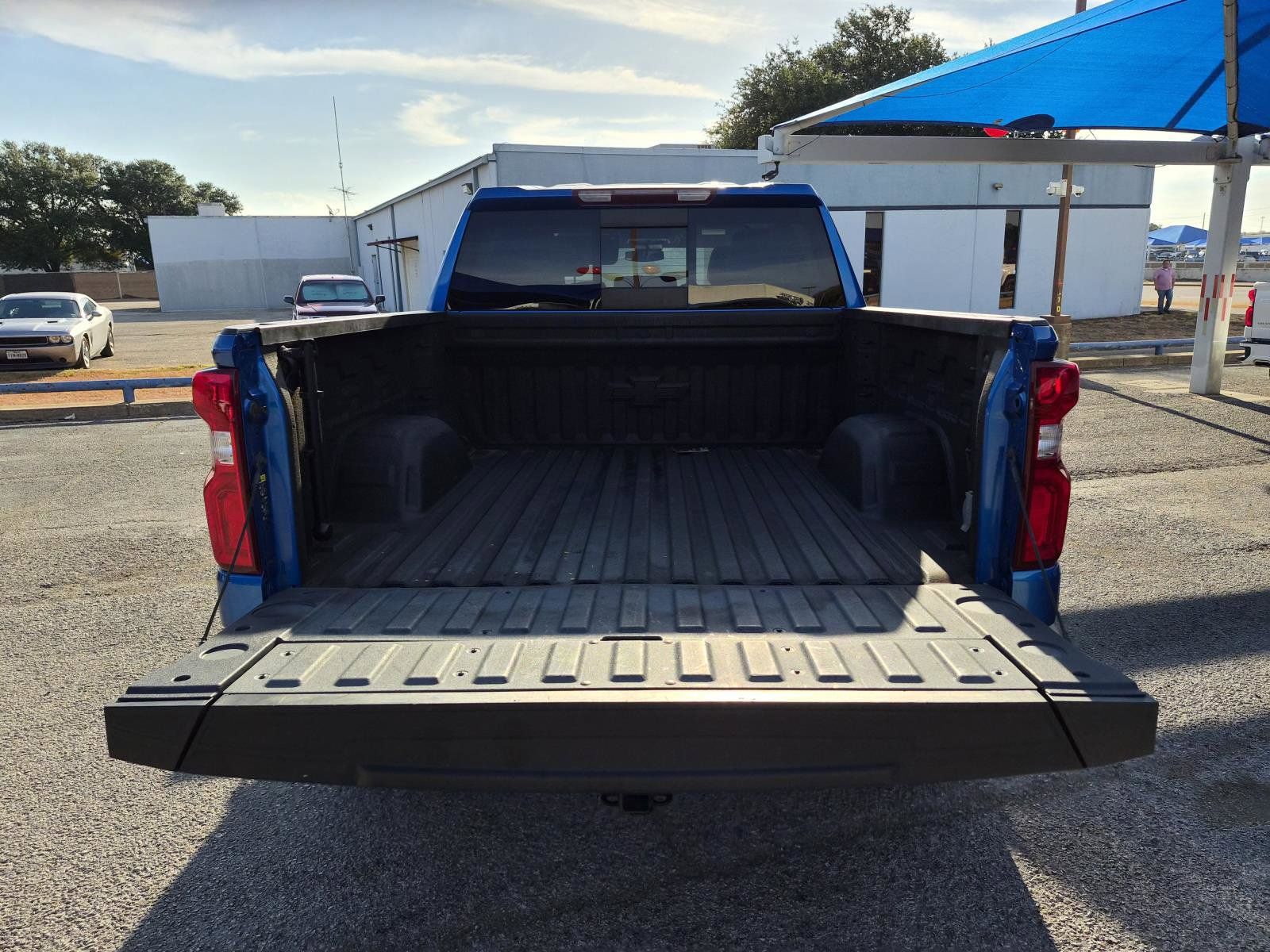 Used 2022 Chevrolet Silverado 1500 RST AWD/4WD image 13