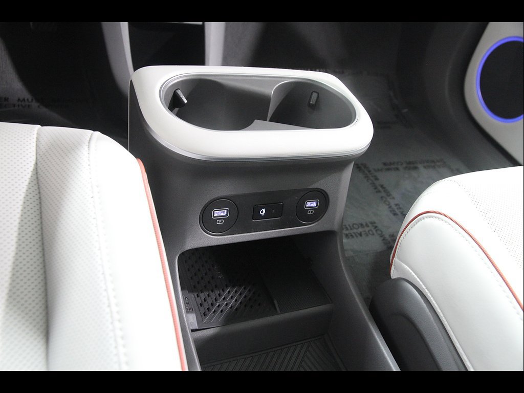 Certified 2024 Hyundai Ioniq 5 Limited AWD/4WD image 18