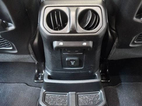 Used 2024 Jeep Wrangler High Altitude AWD/4WD image 75