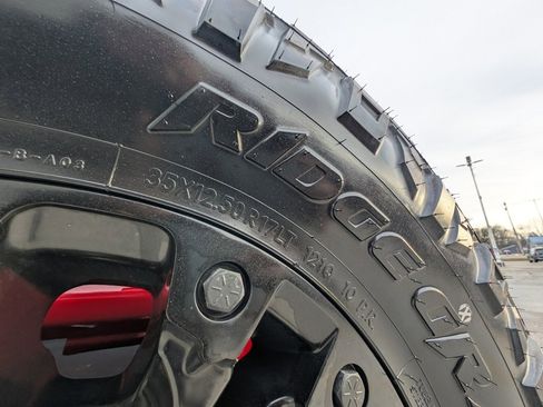 Used 2018 Jeep Wrangler Unlimited Rubicon image 44