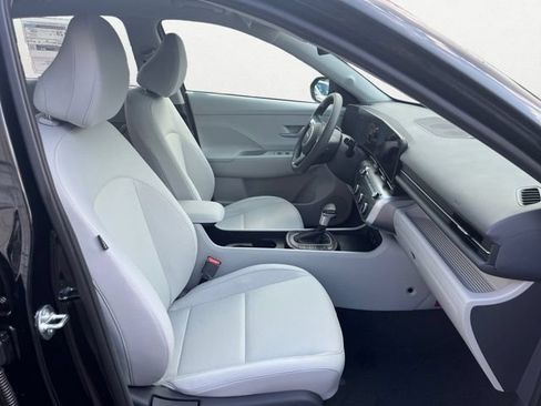 Certified 2026 Hyundai Kona SE AWD/4WD image 17