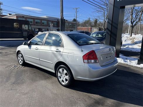 Used 2009 Kia Spectra LX image 6