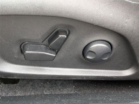 Certified 2024 Jeep Compass Limited image 21