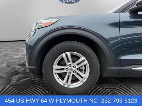Certified 2022 Ford Explorer XLT w/ Equipment Group 202A RWD image 14