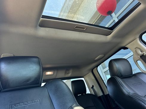 Used 2014 RAM 3500 Laramie w/ Convenience Group AWD/4WD image 15