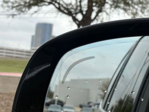 New 2026 Volvo XC90 B5 Core w/ Protection Package Premier image 12