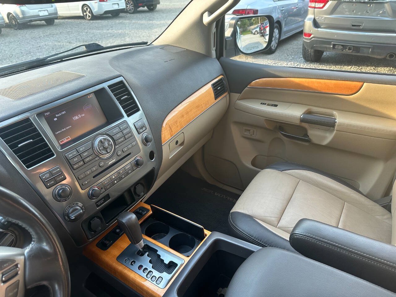 Used 2014 Nissan Armada Platinum w/ Platinum Reserve Package AWD/4WD image 28