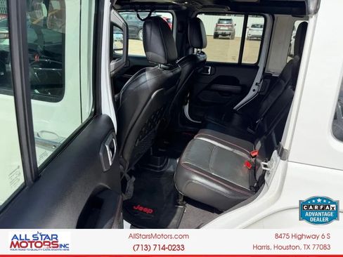 Used 2019 Jeep Wrangler Unlimited Rubicon AWD/4WD image 11