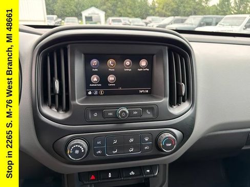 Used 2022 Chevrolet Colorado W/T RWD image 29