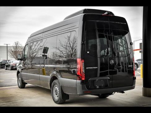 New 2025 Mercedes-Benz Sprinter 2500 image 4