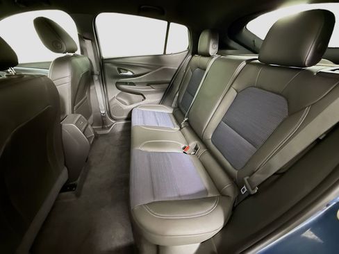 Used 2024 Buick Envista Preferred w/ Convenience II Package image 22