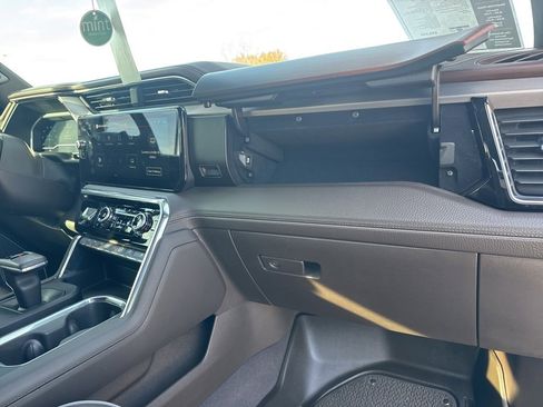 Used 2023 GMC Sierra 1500 Denali image 57