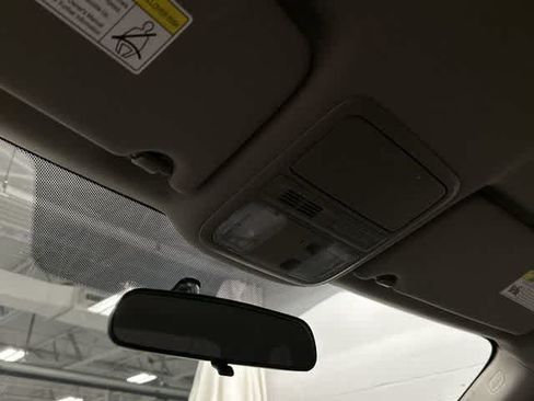 Used 2017 Honda Pilot EX image 21