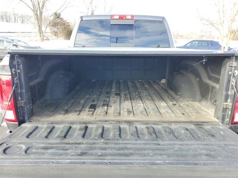 Used 2018 RAM 1500 Big Horn image 8