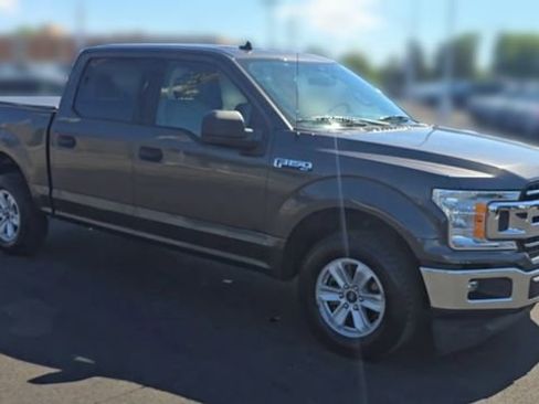 Certified 2020 Ford F150 XLT RWD image 3