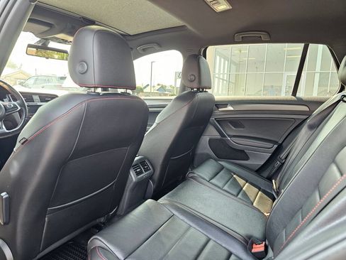 Used 2018 Volkswagen GTI SE w/ SE Leather Package FWD image 13