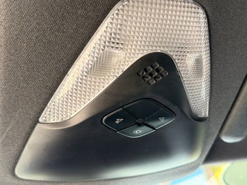 Used 2019 Toyota C-HR LE image 26