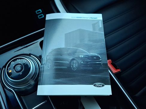 Used 2020 Ford Edge SEL w/ Convenience Package image 26