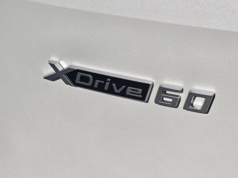 New 2026 BMW iX xDrive60 w/ M Sport Package image 4