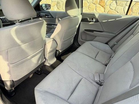 Used 2014 Honda Accord LX image 30
