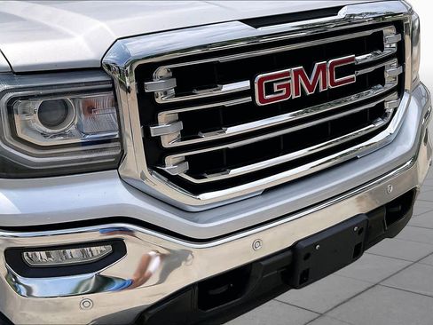 Used 2018 GMC Sierra 1500 SLT w/ Texas SLT Premium Package AWD/4WD image 29